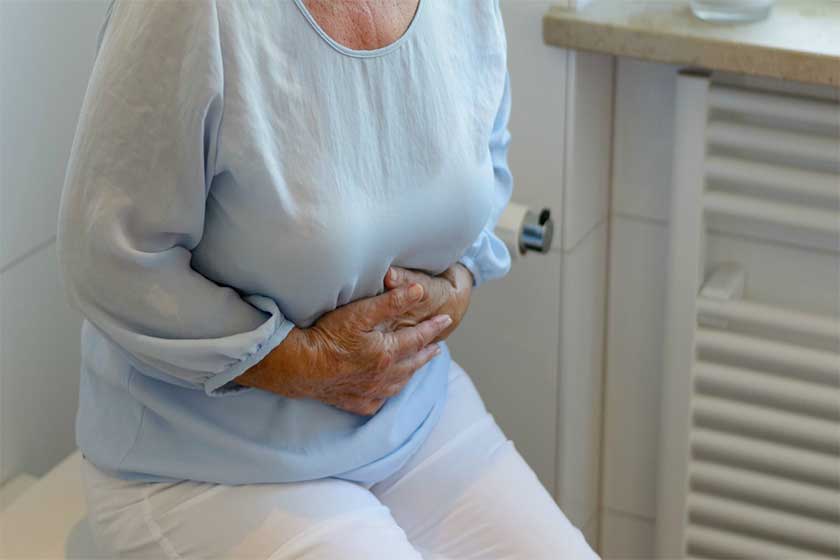 افزایش نفخ معده در سنین بالا