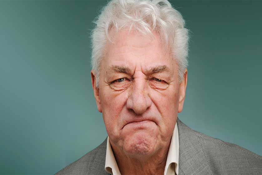 چرا سالمندان بداخلاق می شوند