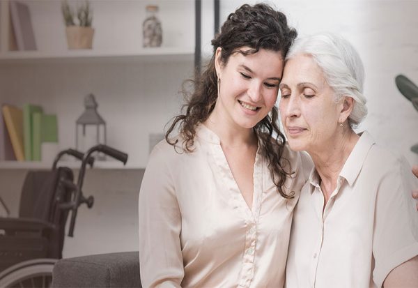 مراقبت-از-سالمندان-و-کودک