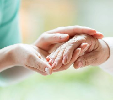 علت لرزش دست و روش درمان