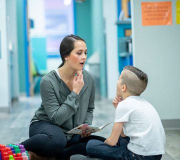 تمرین گفتار درمانی در منزل