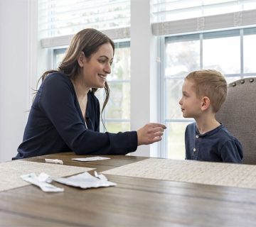 تست امیکرون در منزل