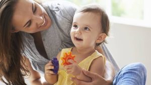 مراقب کودک در منزل / طلوع طب