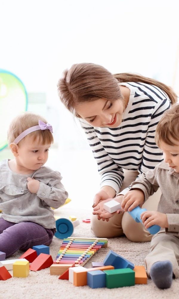 مراقب کودک در منزل - طلوع طب