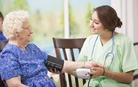 پرستار سالمند در منزل تهران - طلوع طب