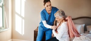 وظایف پرستار سالمند