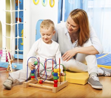 کاردرمانی در منزل برای کودکان